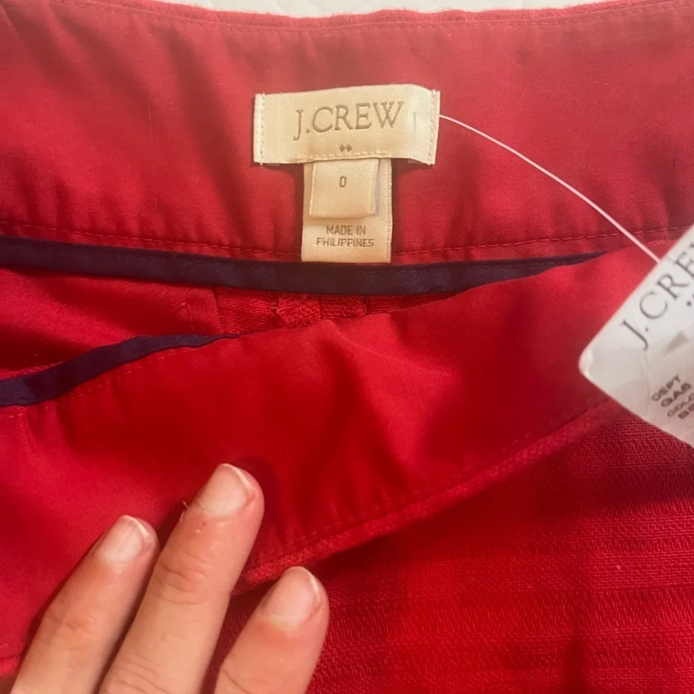 NWT J.Crew Pleated Linen Blend Shorts – Size 0 – Red